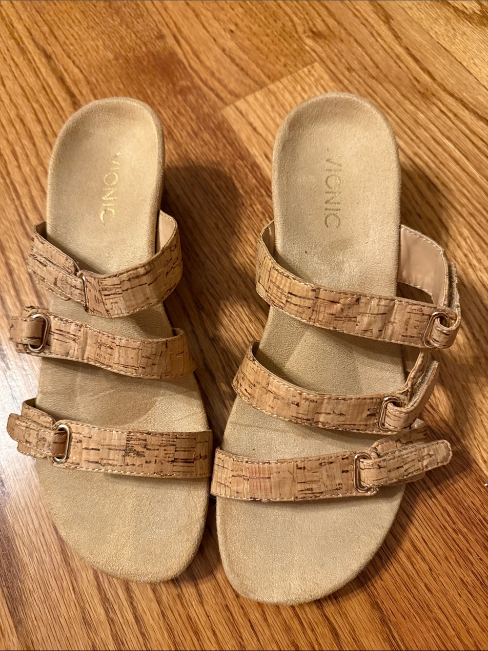 Vionic Cork-Texture Triple Strap Sandal in Light Brown